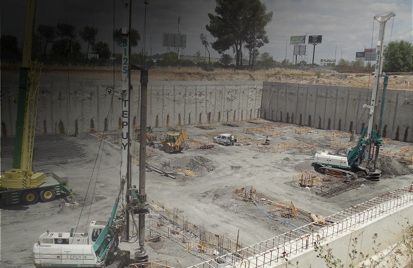 Ejecutando pilotes CFA Ø600 — Castellana 120